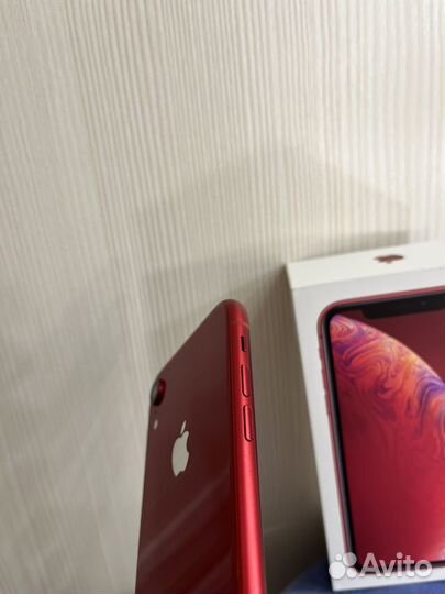 iPhone Xr, 64 ГБ