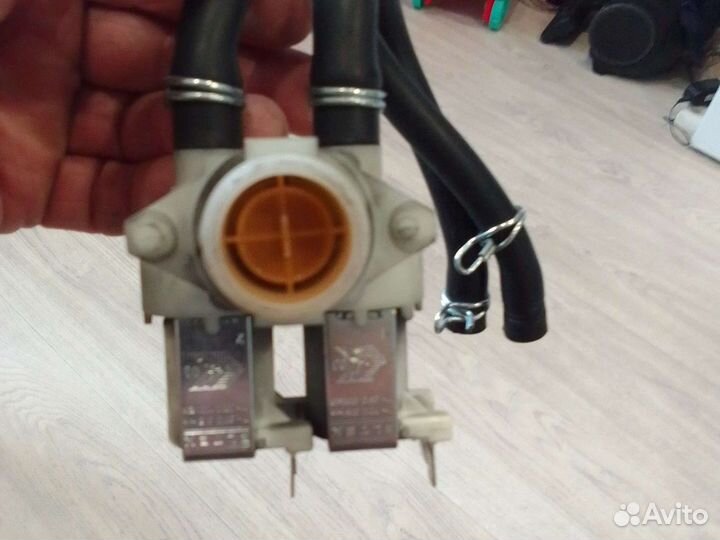 Клапан подачи воды для стиральной машины, зануси