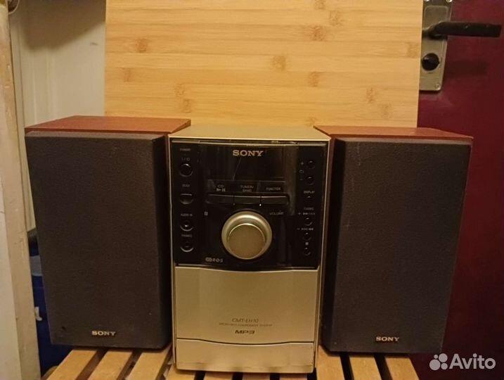 Музыкальный центр Sony Cmt-EH10 и колонки ss-ceh10