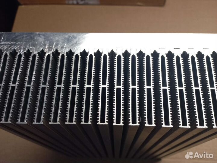 Радиатор алюминиевый для электроники