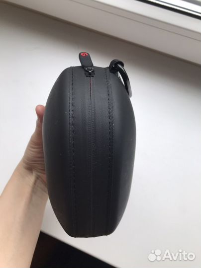 Чехол для наушников Beats