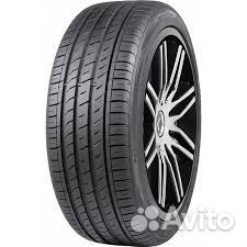 Roadstone N'Fera SU1 215/55 R17 98W