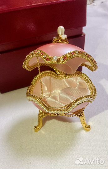 Шкатулка яйцо