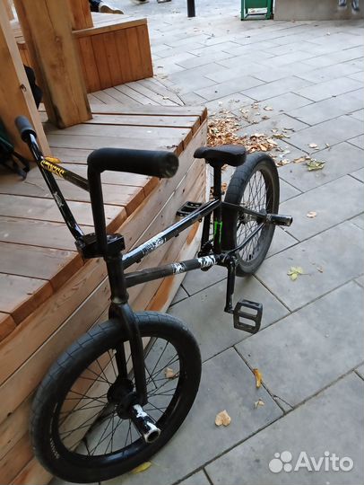 Трюковой велосипед bmx