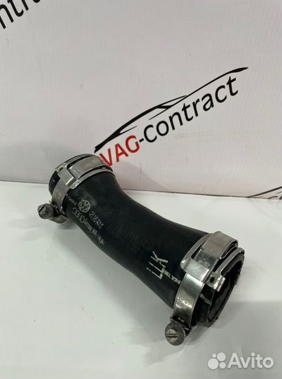 Патрубок интеркулера Audi A6 C6 3.0 TDI ASB