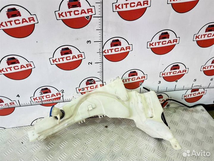 Бачок омывателя с мотором Ford Focus 2