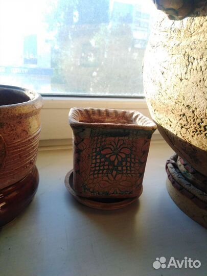 Керамические горшки для цветов