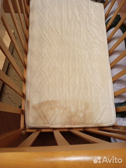 Детская кроватка