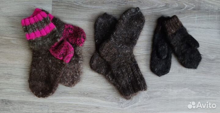 Варежки и носки из собачьей шерсти