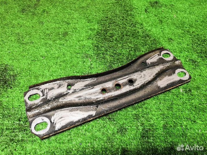 Кронштейн (сопут. товар) Audi A5 /S5 Coupe/Sportb