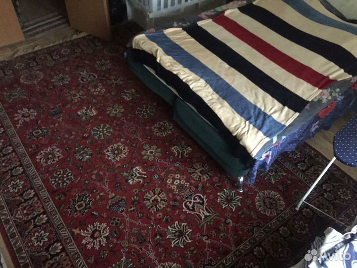 Ковер шерстяной