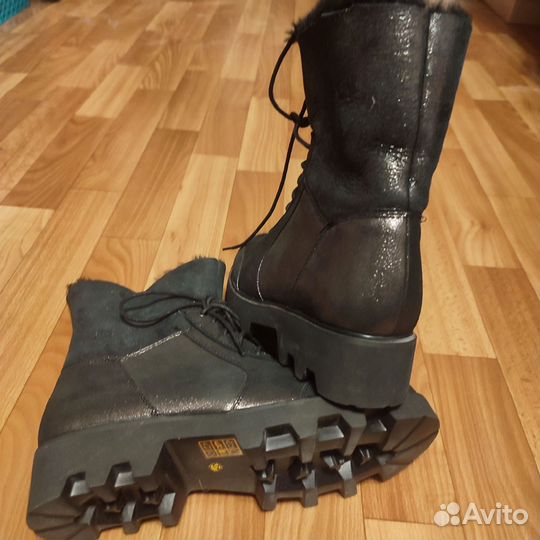 Ботинки женские зимние р. 37, кожа