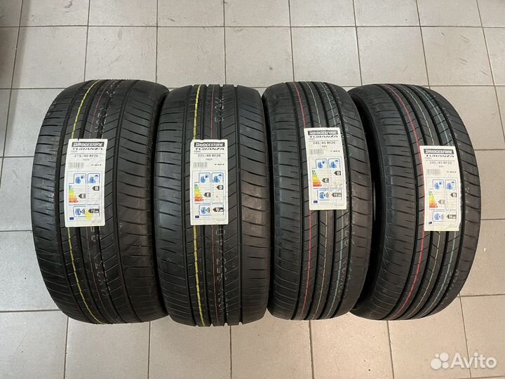 Bridgestone Turanza T005 245/45 R20 и 275/40 R20