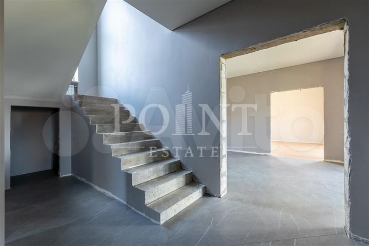 Дом 280 м² на участке 15 сот.