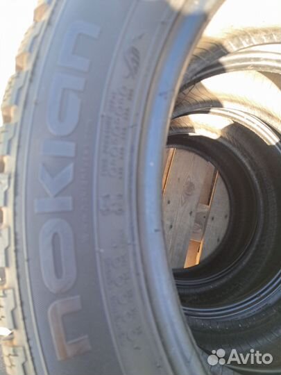 Nokian Tyres Hakkapeliitta 8 215/50 R17 98T