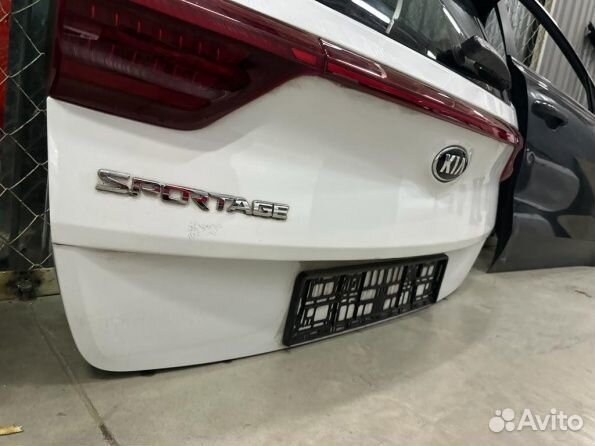 Дверь багажника Kia Sportage lV
