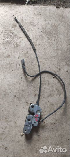 Замок капота Volkswagen Tiguan 5N1 BWK 2009 (б/у)