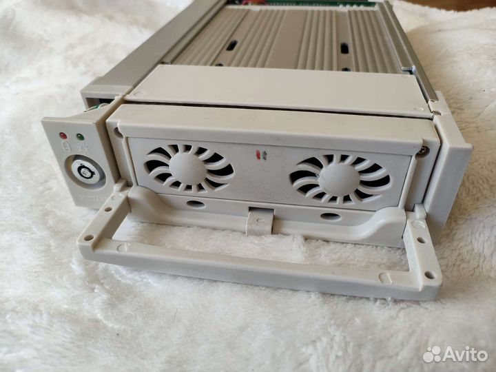 Контейнер IDE Mobil Rack для HDD IDE и SATA 3,5''