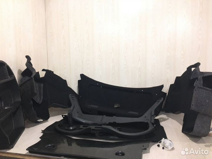 Обшивка багажника Mercedes Benz C230 W203 M272.920