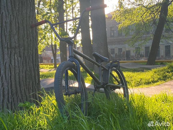 Трюковой велосипед bmx