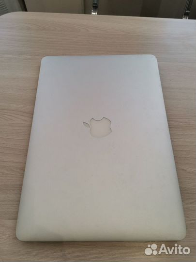 Apple MacBook Air 13 Mid12