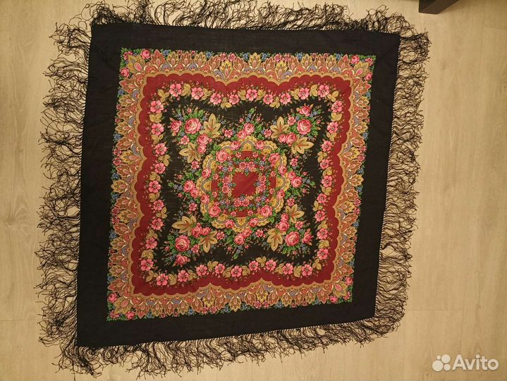 Павловопосадский платок