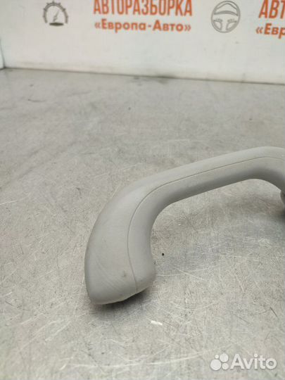 Ручка внутренняя потолочная передняя Hyundai I30