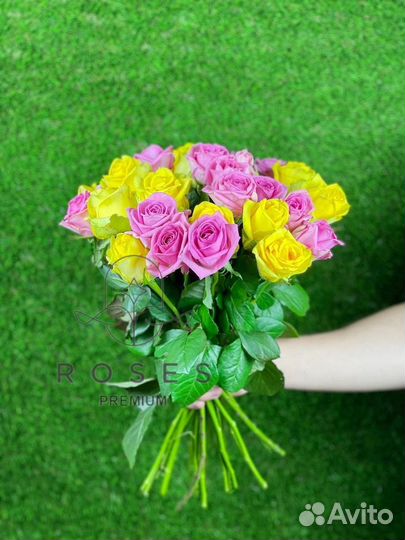 Букет из 25, 51 розы микс Аква и Пенни Лайн, розы