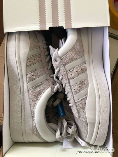 Кроссовки adidas кампус