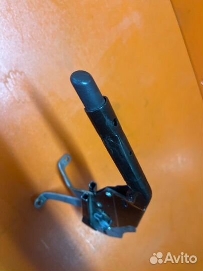 Ручка ручника Bmw X5 E53 M62B44 2001