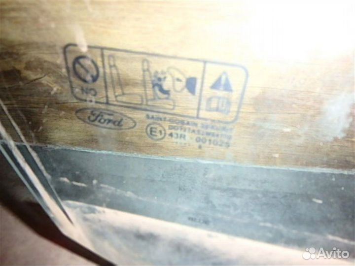 Стекло двери переднее Ford S-Max 2006-2015