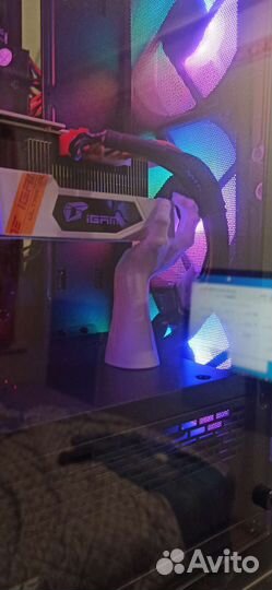 Подставка для видеокарты