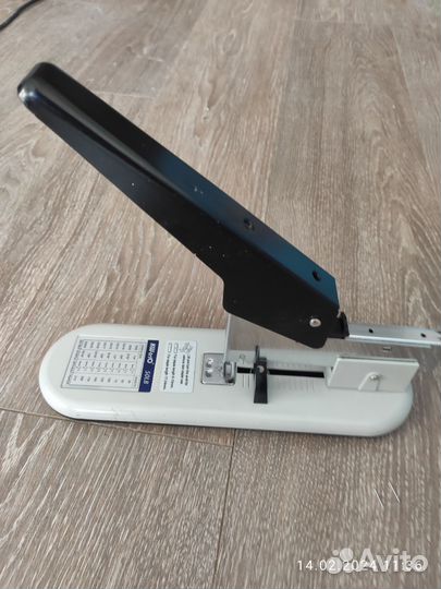 Степлер настольный KW-triO 50LB