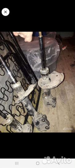 Комплект стоек Mitsubishi ASX 2012г оригинал