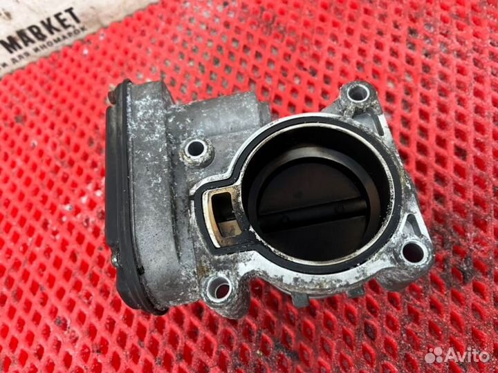 Дроссельная заслонка Ford Focus 2 1.8 2007