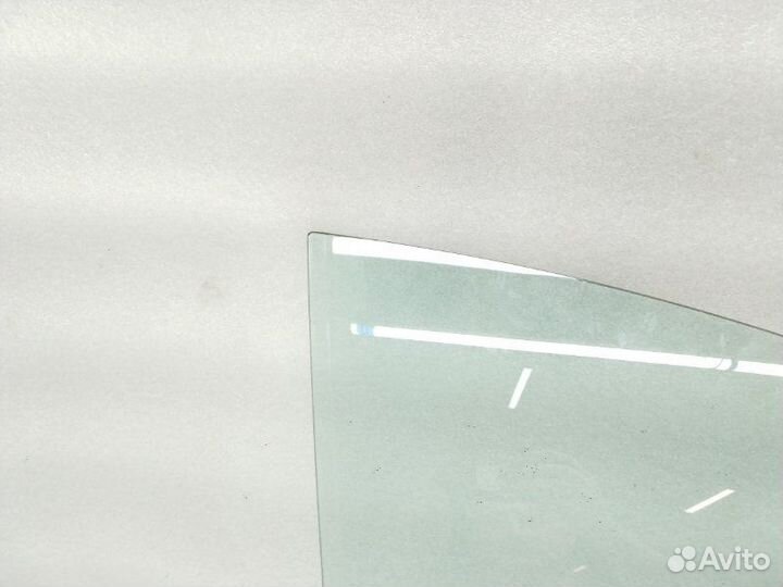 Стекло двери переднее правое Chevrolet Cruze J300