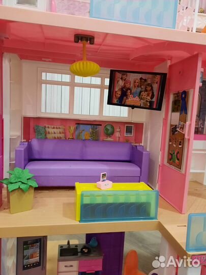 Большой дом для Барби