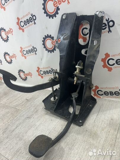 Педальный узел Ваз 2107