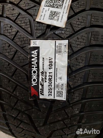 Yokohama BluEarth Winter V905 285/35 R21 и 325/30 R21