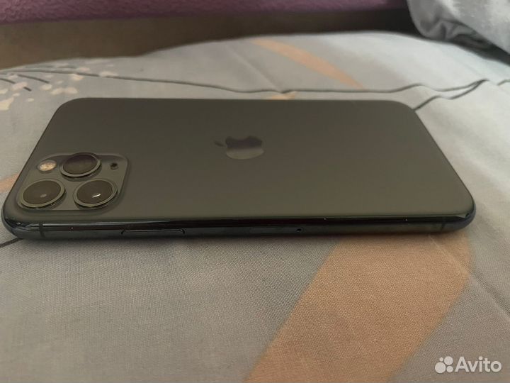 iPhone 11 Pro, 64 ГБ