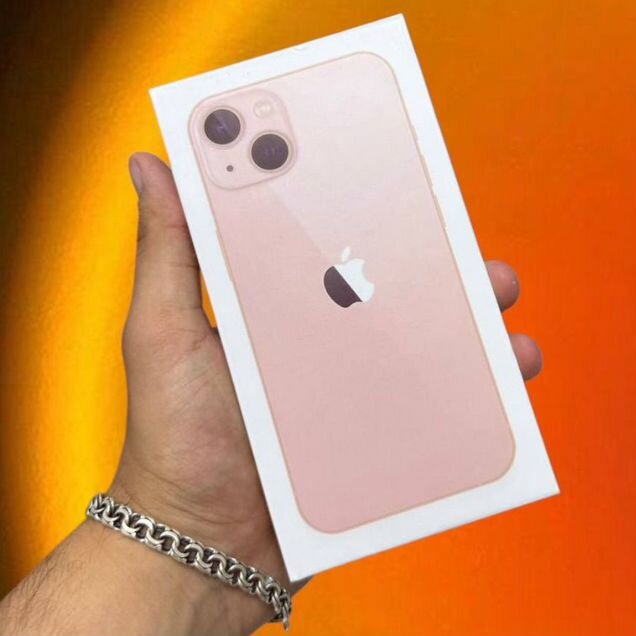 iPhone 13, 256 ГБ, SIM + eSIM