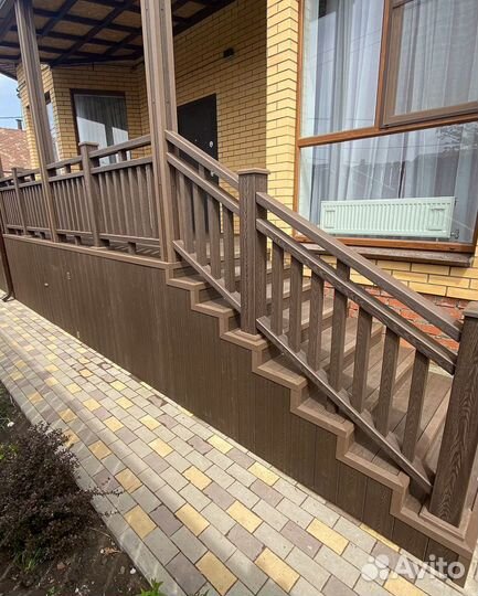 Крыльцо из дпк полнотелая