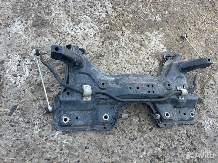 Подрамник Opel Corsa D