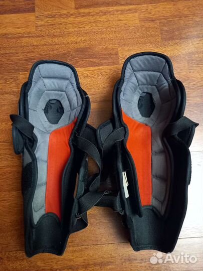 Локти, щитки, шорты