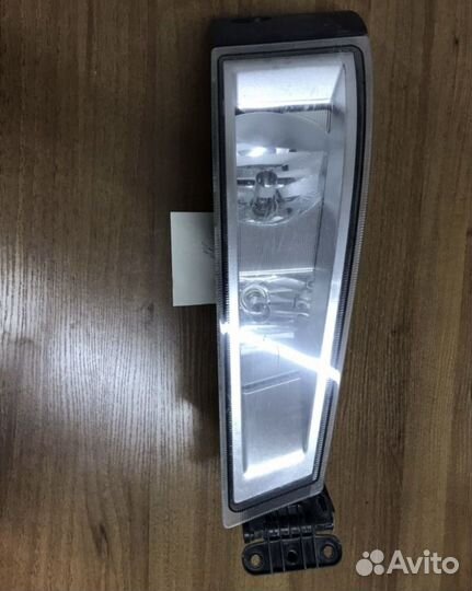 Фара противотуманная volvo FH 4 FM 4 правая