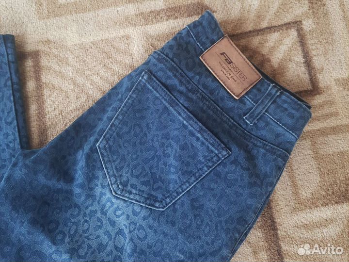 Джинсы женские
