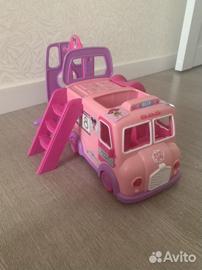 Домик мебель и машинка Лол