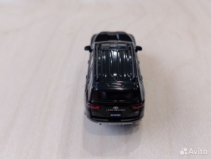 Toyota Land Cruiser LC300