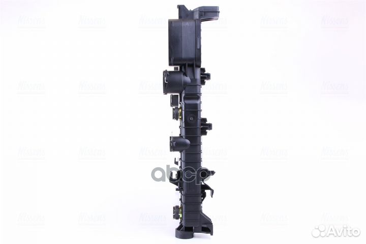 Радиатор 640X456 mercedes W211 E200-220 CDI 02