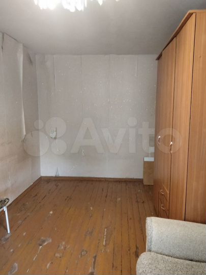 1-к. квартира, 30 м², 4/4 эт.